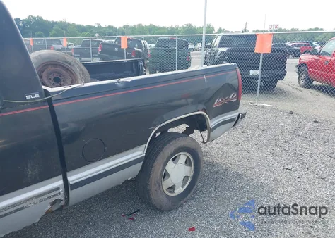 1993 GMC Sierra K2500 из США, поврежденный, VIN 2GTFK29K9P1506154